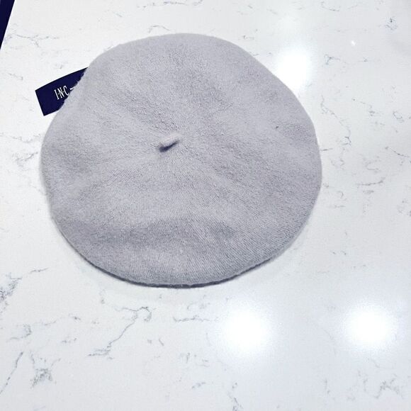 NWT INC International Concepts Solid Beret, hat beanie for women’s in Grey - Picture 4 of 6